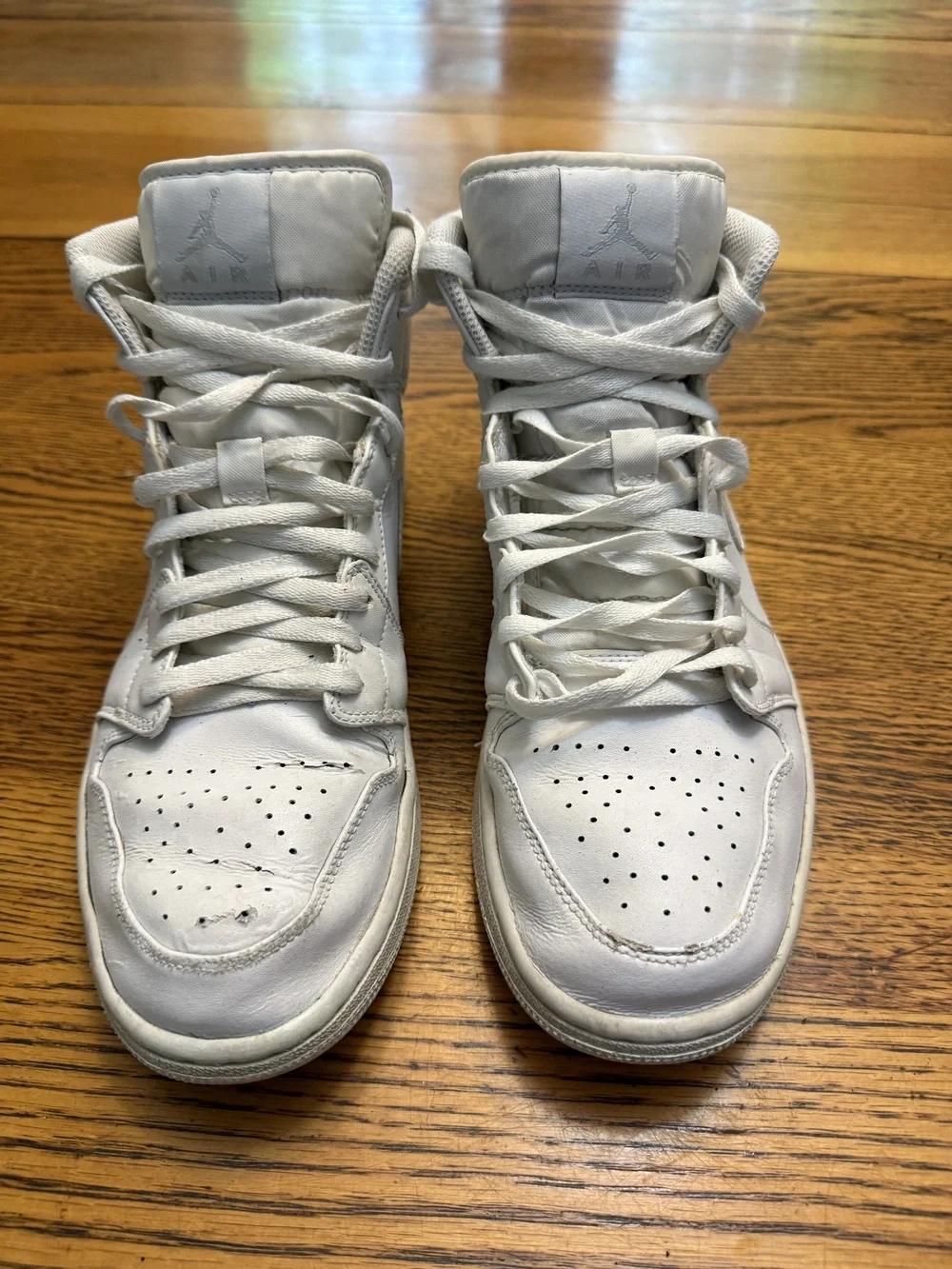 Air Jordan 1 Mid Shoes Mens Size 11 Basketball Nike Retro 554724-104 Sneakers